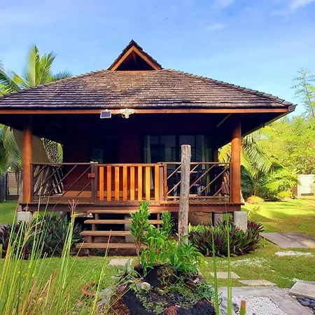 Fare Haumaru Hotel